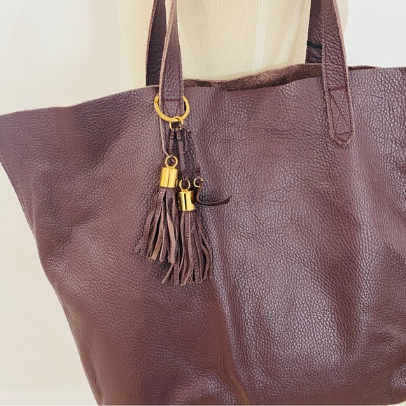 Cuyana Burgundy Tote Bag - Picture 11 of 12